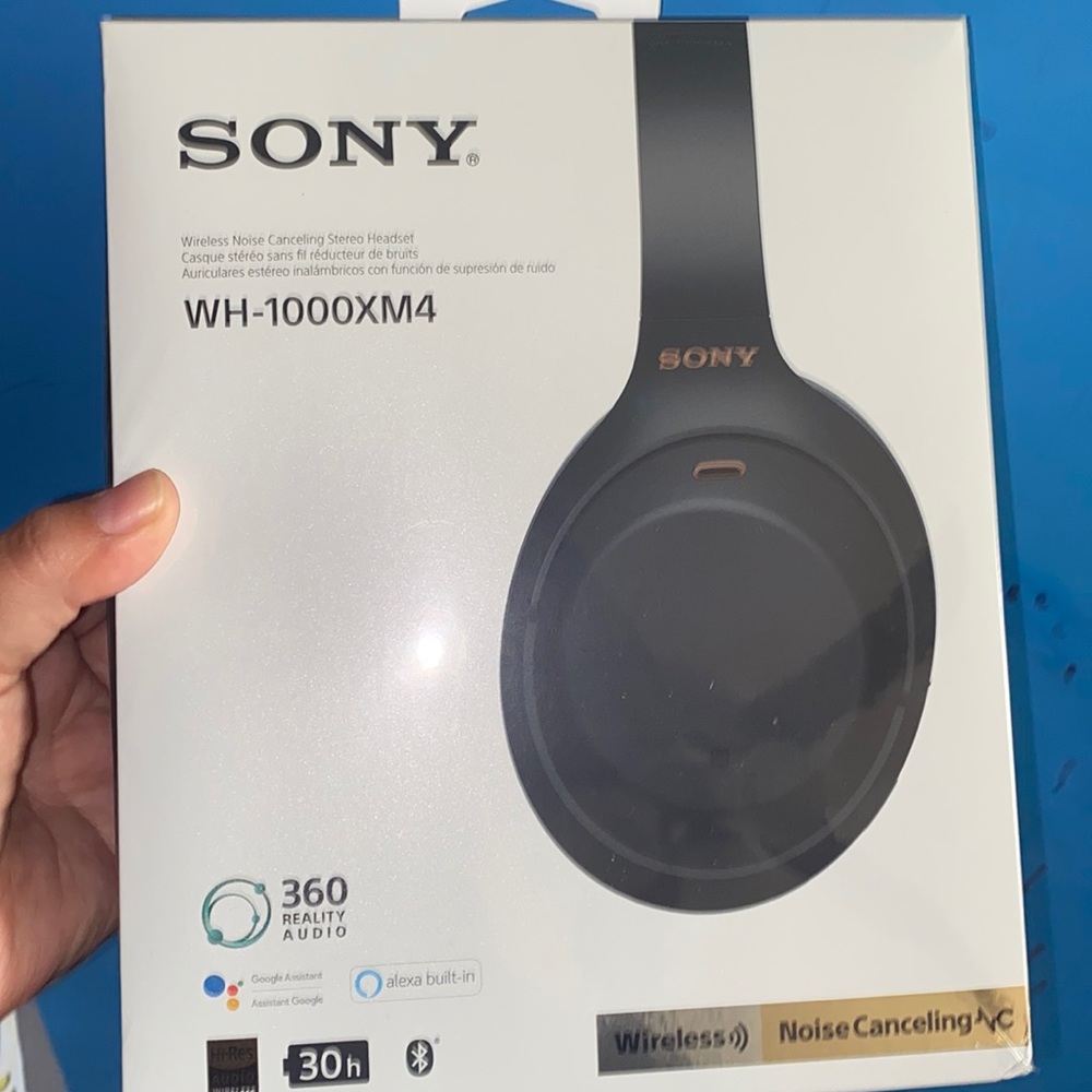 Sony Wireless Noise Canceling Stereo Headset
